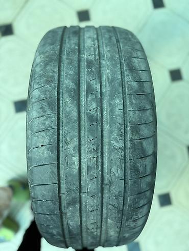 Летняя шина 245/40 R19 98H (Extra Load), бескамерная, радиальная — 2