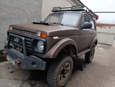 ВАЗ (ЛАДА): ВАЗ (ЛАДА) 4x4 Нива: 1992 г., 2 л, Механика, Дизель, Внедорожник