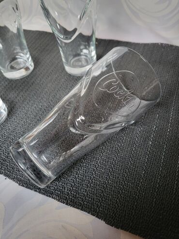 Čaše: Vintaz,nove original Cockta case. Case Cockta sve na njima odsjaj od — 15