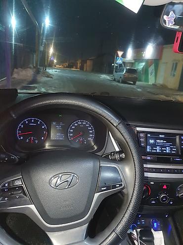 Hyundai: Hyundai Solaris: 2017 г., 1.6 л, Автомат, Бензин, Седан — 6