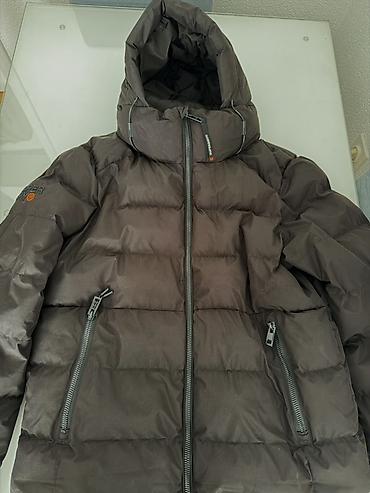 farmerke 48: Superdry muška zimska jakna – puffer model - Model: Superdry — 4