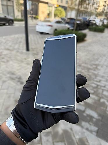 Vertu: Vertu 1 TB, rəng - Gümüşü, Zəmanət — 13