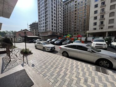 сдаю 3 х комнатная квартира в бишкеке в Кыргызстан | Долгосрочная аренда квартир: 3 комнаты, С мебелью частично