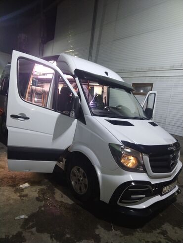 Продажа авто: Mercedes-Benz Sprinter: 2018 г., 2.2 л, Механика, Дизель, Бус