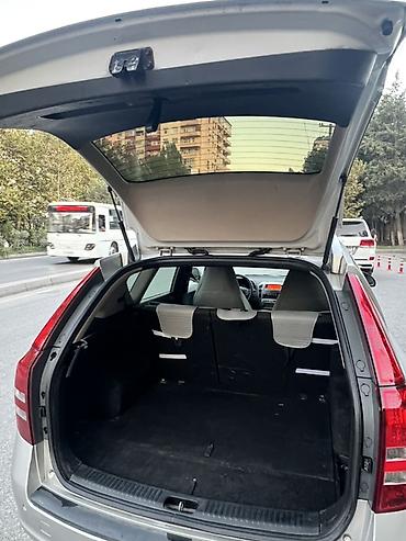 qadin masinlari ucuz qiymete: Kia Ceed: 1.6 l | 2008 il Universal — 4