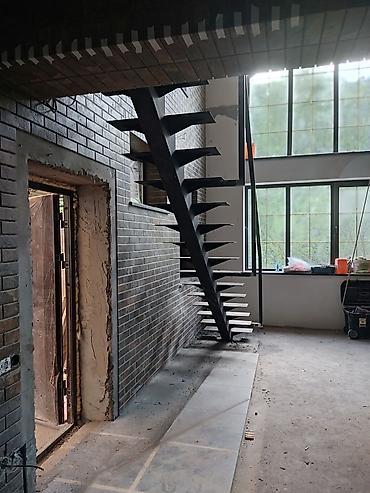 Обшивка лестниц: Лестницы любых видов и сложностей!Винтовые,Г образные, П — 15