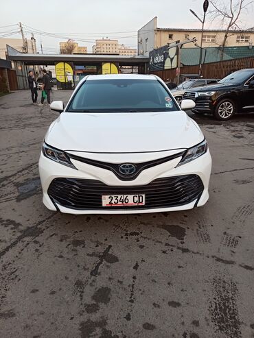 Toyota: Toyota Camry: 2018 г., 2.5 л, Автомат, Гибрид, Седан