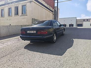 mersedes starter: Mercedes-Benz E-Class: 3 l | 1995 il Sedan — 3
