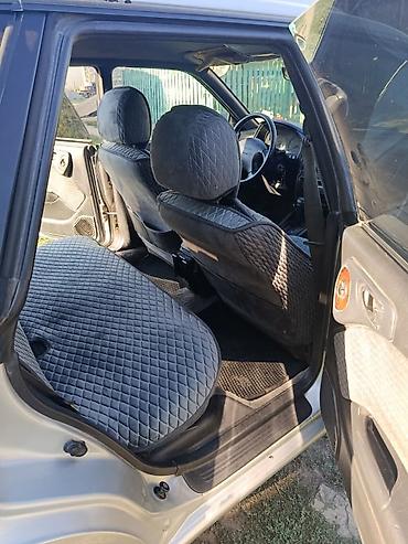 Продажа авто: Subaru Outback: 1999 г., 2.5 л, Типтроник, Бензин, Универсал — 7