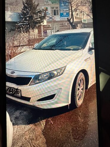 Kia: Kia K5: 2011 г., 2 л, Автомат, Газ, Седан