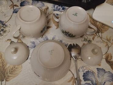 Qədəhlər: Qədəhlər, Şüşə -da lalafo.az — 24 Qədəhlər: Qədəhlər, Şüşə — 24