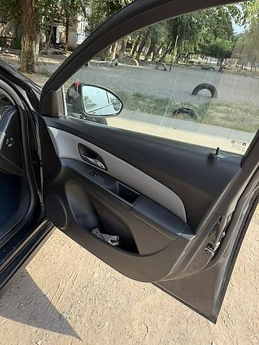 android avto: Chevrolet Cruze: 2013 г., 1.6 л, Механика, Бензин, Седан — 10