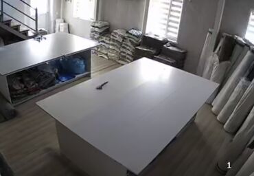 требуется мастер по ремонту бытовой техники: Закройщик