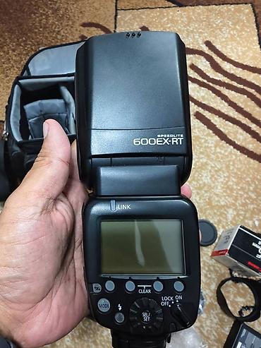 digital camera: Продаю фотоаппарат Canon EOS 60D + 2 объектива. 1. Отдельная вспышка — 2