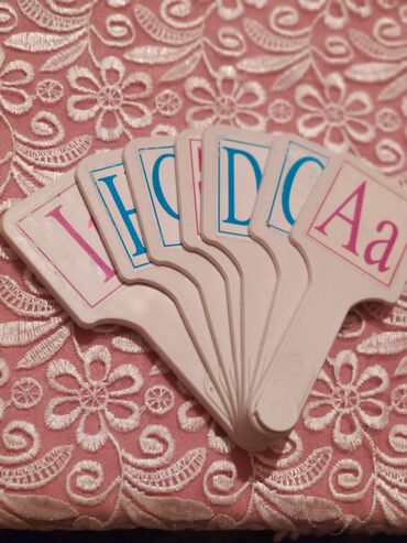 Oyuncaqlar: Yaşıl çərçivəli, rəngli muncuqları olan hesablama lövhəsi. Müxtəlif — 19