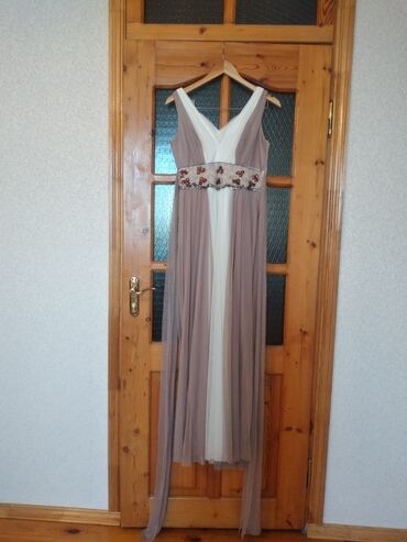 Ziyafət donları: Geyimler hamisi birlikte ve ya tek tek satilir. Maraqlananlar mesja — 2