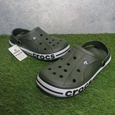 Кроссовки и спортивная обувь: Мужские кроссовки, 42, Crocs, Новый, цвет - Зеленый, Бесплатная доставка