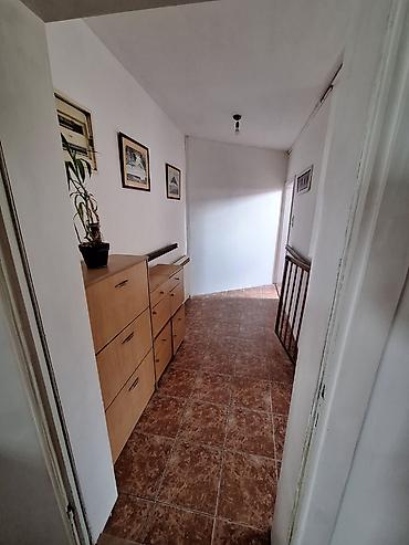 Kuće za dugoročni najam: SMEŠTAJ ZA RADNIKE ZEMUN PLAVI HORIZONTI 5€ DNEVNO PO OSOBI IZDAJEM — 8