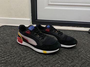 Кроссовки и спортивная обувь: Мужские кроссовки, 42.5, Puma, Б/у, цвет - Черный, Самовывоз