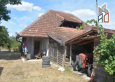 Kuće na prodaju: NA PRODAJU! Useljiva kuća u Djurdjevcu kod Mionice! Površina kuće — 15