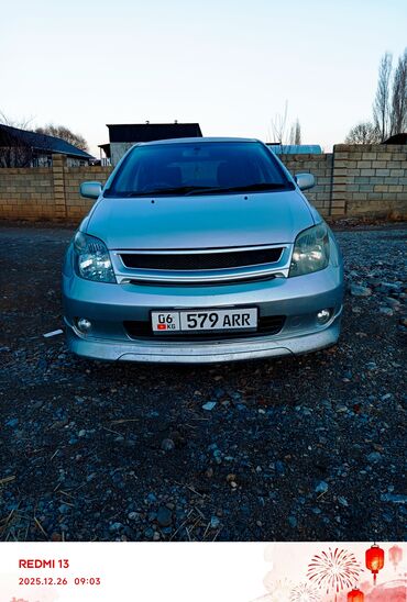 Toyota: Toyota ist: 2004 г., 1.5 л, Автомат, Бензин, Седан — 2
