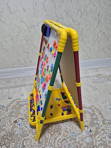 table study: Детский стол, Б/у, Пластик — 3