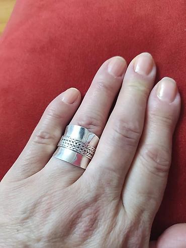 Серебряные кольца: Изумительные серебряные кольцакаждое прекрасно и не обычно,отличный — 16