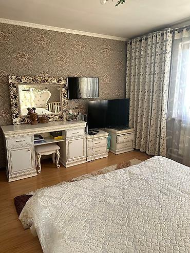 Продажа коттеджей и домов: Продается теплый двухэтажный дом с уютным участком! Все документы в — 18