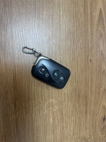 смарт ключ для авто: Продам чип ключ от Lexus ES350 1г
Ключ Новый