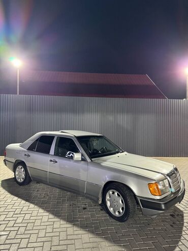 продам мерседес 220: Mercedes-Benz W124: 1993 г., 2.3 л, Механика, Бензин, Седан