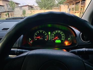 harrier 2003: Mazda Verisa: 2002 г., 1.3 л, Автомат, Бензин, Хэтчбэк — 3