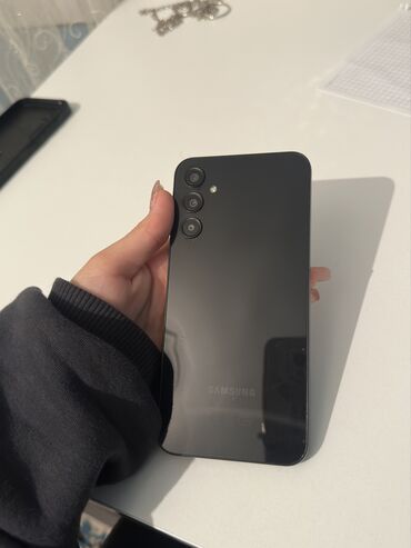Samsung: Samsung Galaxy A24 4G, 128 GB, rəng - Qara