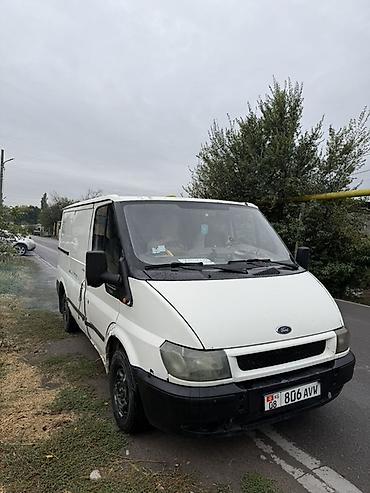 Грузовой фургон Ford Transit (короткая база, низкая крыша) - Кузов