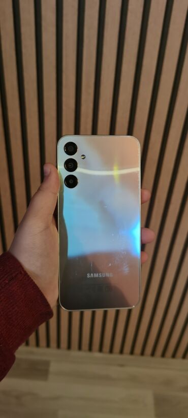 Samsung: Samsung Galaxy A24 4G, 128 GB, rəng - Gümüşü, Barmaq izi, Face ID