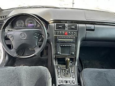 Mercedes-Benz: Mercedes-Benz : 2001 г., 5.5 л, Бензин — 11