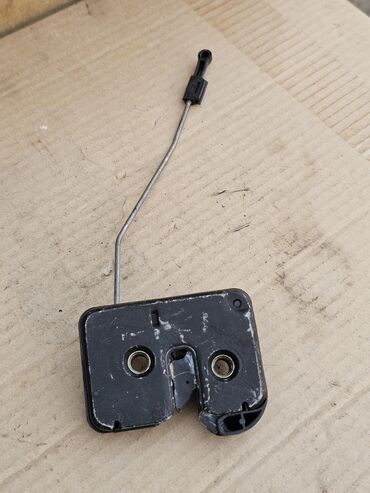 Замки: Замок багажника Seat 2000 г., Б/у, Оригинал, Германия — 6