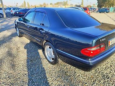 avante 2017: Mercedes-Benz E-Class: 1997 г., Бензин, Седан — 10