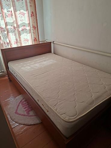 крлвать: -Кровать полуторка с матрасом, цена 12000 -Шкаф угловой, цена 15000 — 1