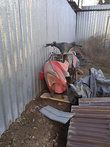 Скутеры: Электроскутер (класс 50–150 см³ эквивалент), городской Описание: - — 12