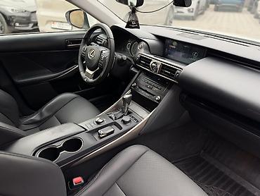 Lexus: Lexus IS: 2018 г., 2 л, Автомат, Бензин, Седан — 10