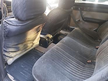 audi s8: Audi 100: 1991 г., 2.3 л, Механика, Седан — 7