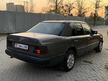 wald mahora: Mercedes-Benz W124: 1989 г., 2 л, Автомат, Бензин, Седан — 5