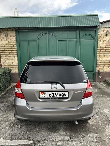 ващ 2109: Honda Jazz: 2005 г., 1.4 л, Механика, Бензин, Хэтчбэк — 3