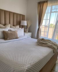 дома посуточно: 1 комната, Бронь, Парковка, Бытовая техника