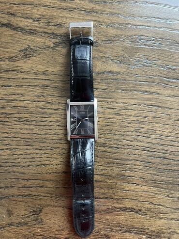saat casio: İşlənmiş, Qol saatı, Guess, rəng - Qara