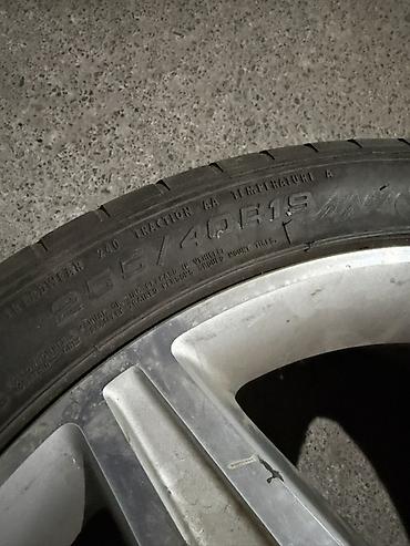 m3 f80: Комплект колес Mercedes-Benz AMG, размер R19. - Диски: оригинальные — 5