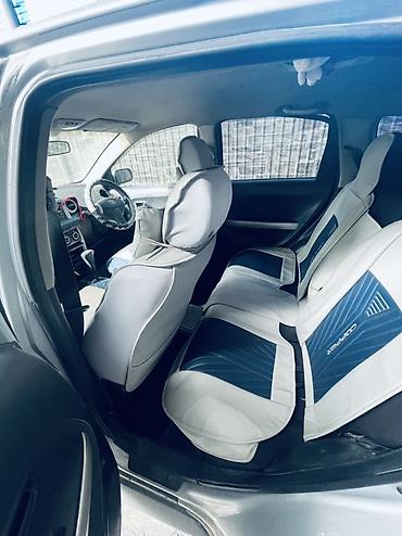 тойота матрикс 2003: Toyota Ist: 2003 г., 1.3 л, Автомат, Бензин, Хэтчбэк — 8