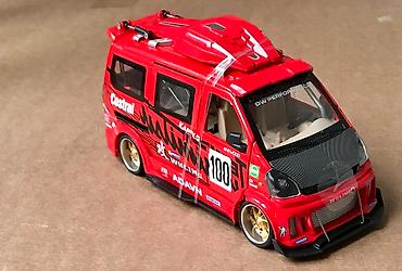 Игрушки: Машины 1/43 немцы AUDI спецмашины «Скорая Помощь» 03, Мерседес — 12