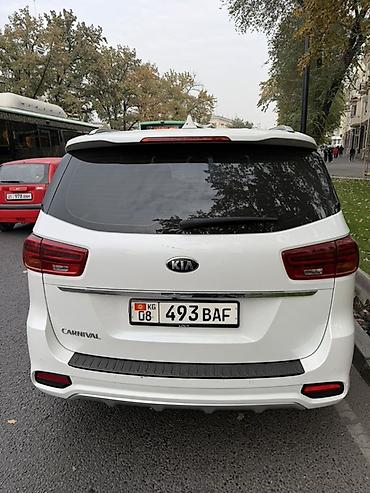 karnival: Kia Carnival: 2019 г., 2 л, Автомат, Дизель, Минивэн — 2