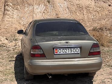 xpeng g3: Daewoo Leganza: 1997 г., Седан — 1